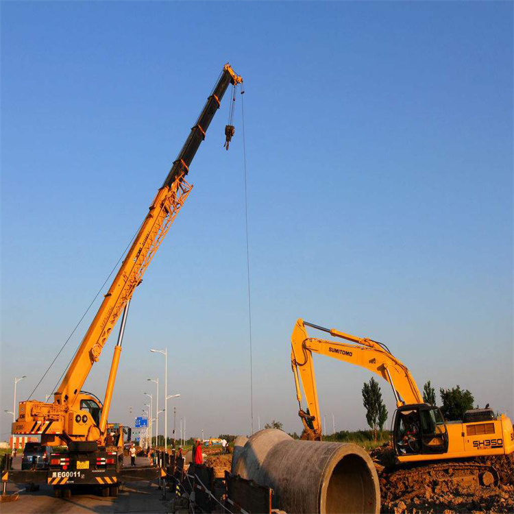 章丘25吨吊车吊8吨,最远吊多少米