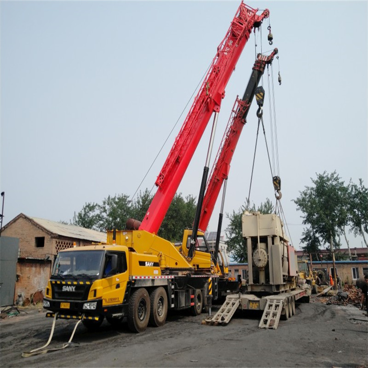 章丘附近大吊车出租|工地吊装设备租赁